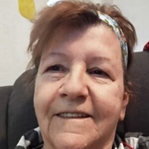 Profile photo of Yvonne