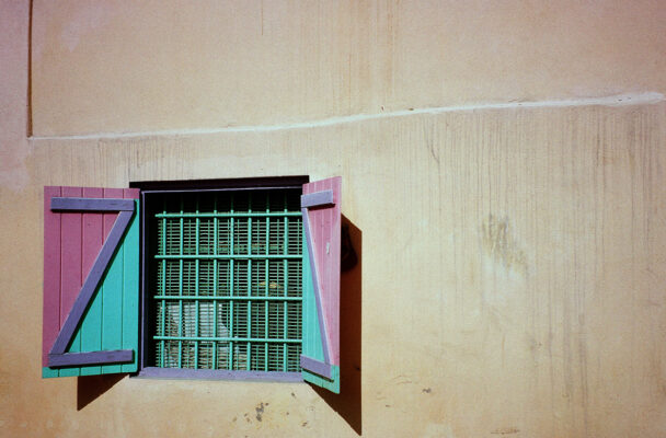 Bdos Wall Window