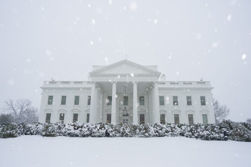 White House Snow Today