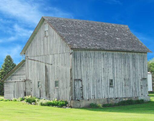 No Paint Barn_face26
