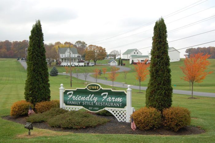Friendly Farm Sign