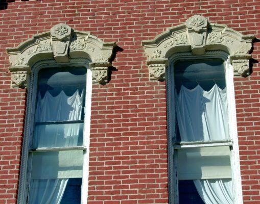 BRICK WINDOWS_face26