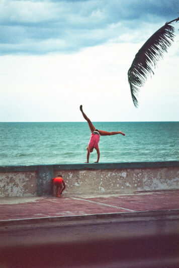 Mexico-handstand-redux